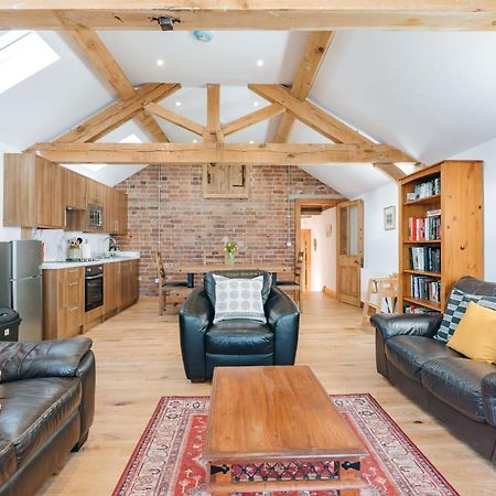 Ryton Grange Church Barn Sleeps 5 Shrewsbury Exterior foto