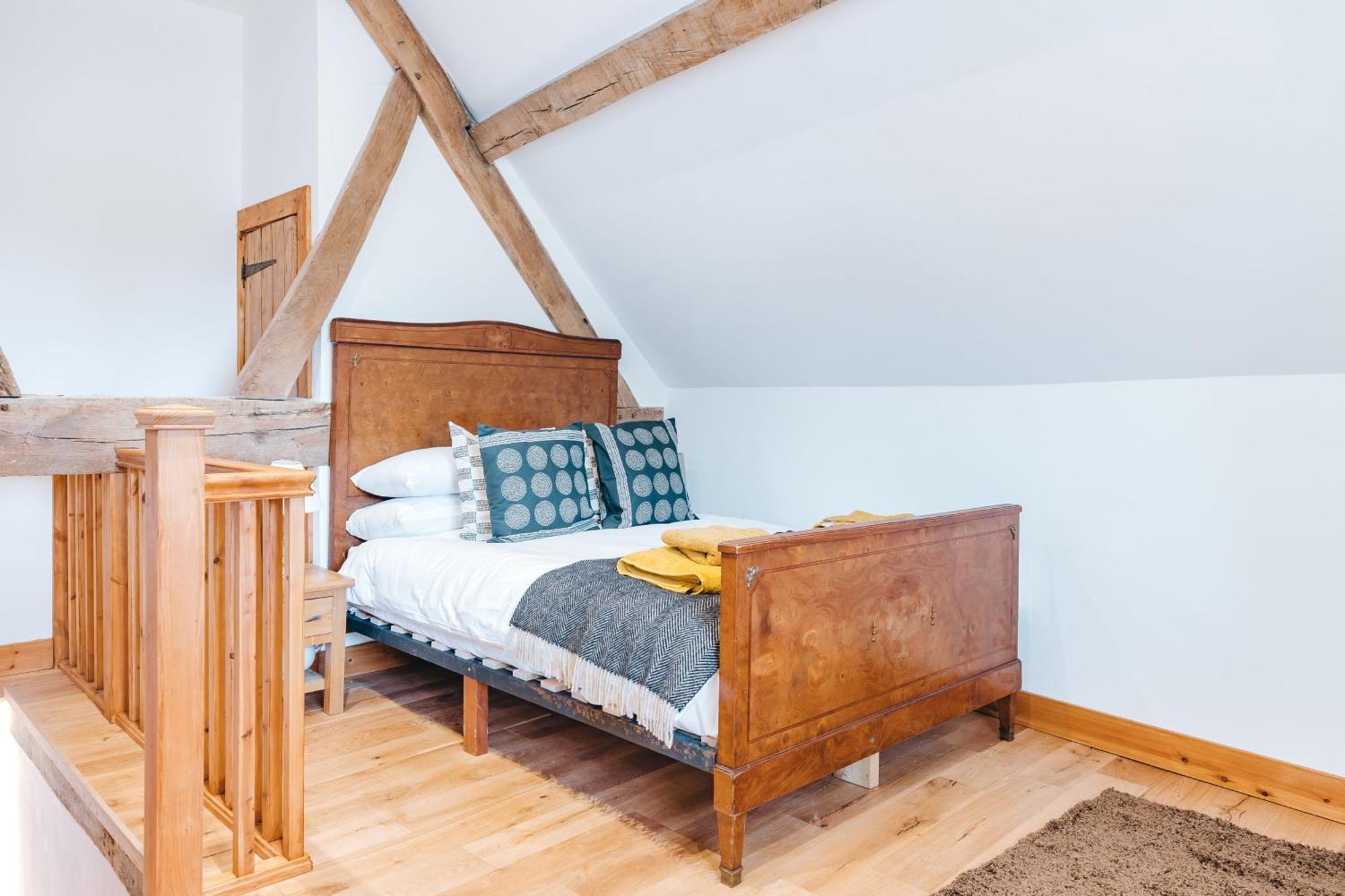 Ryton Grange Church Barn Sleeps 5 Shrewsbury Exterior foto