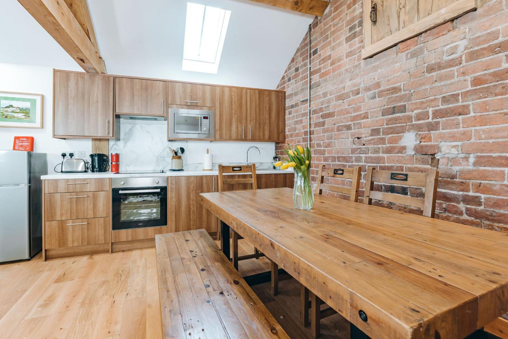 Ryton Grange Church Barn Sleeps 5 Shrewsbury Exterior foto